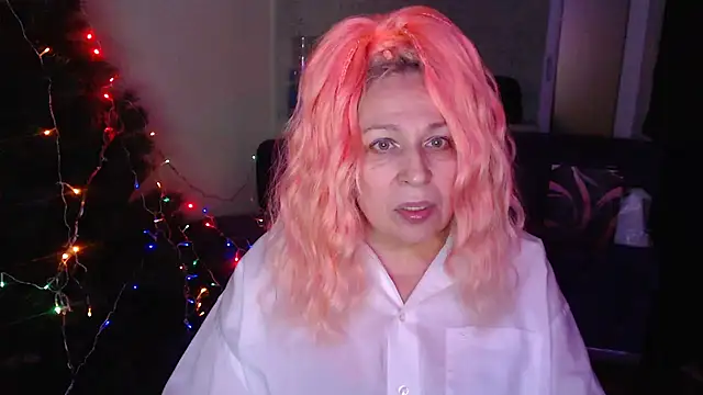 Penelope Pinky online show from 12.18.24