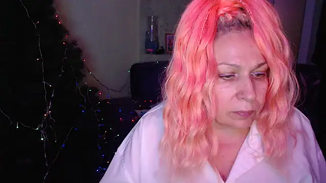Penelope Pinky online show from 12.18.24