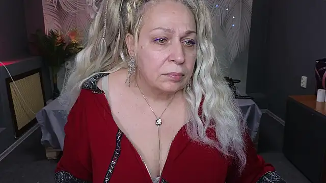 Penelope Pinky online show from 01.30.25