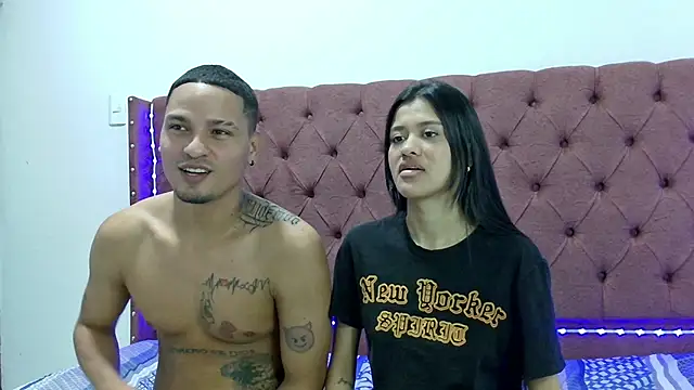 Snapshot of lau_hotfox chatting on 02.25.25 lau hotfox online show from 02.25.25