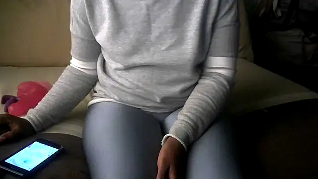 NicoleBitch87 online show from 03.20.25