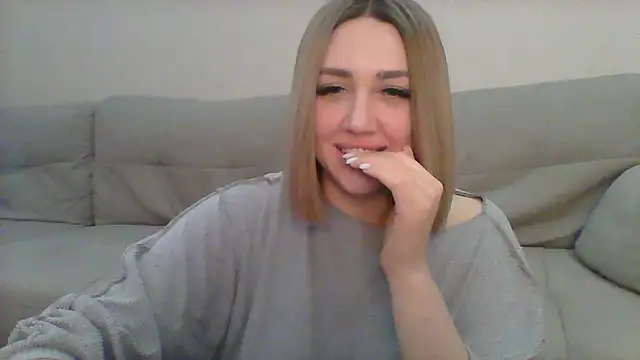 VickyLove047 online show from 01.08.25