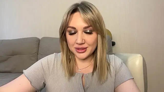 VickyLove047 online show from 05.26.26