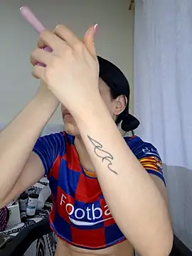 Snapshot of franchezkavegaaa chatting on 10.26.25 franchezkavegaaa online show from 10.26.25