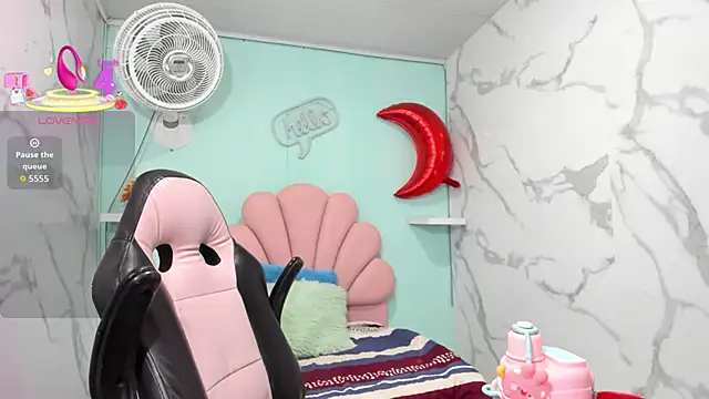 karime sexygirl online show from 10.27.25