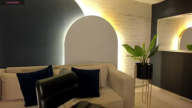 FernandaX1 online show from 10.07.25