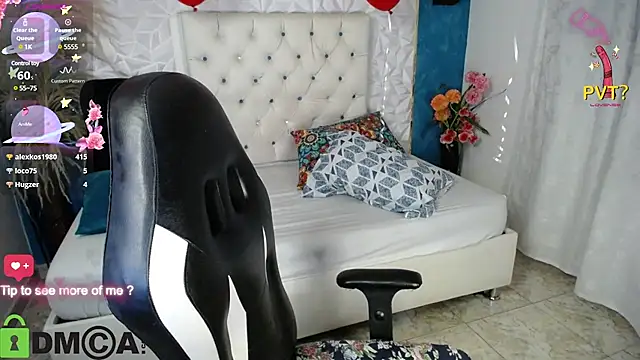 CassandraBaby  online show from 02.26.25