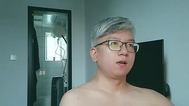 leoUSIR online show from 09.17.25