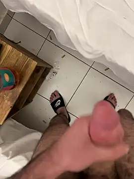 Snapshot of hamoo23p chatting on 02.01.26 hamoo23p online show from 02.01.26