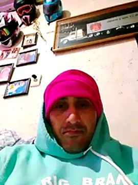 NewBe9D9 online show from 11.15.25