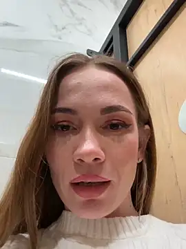 JulliaVegas online show from 12.19.24