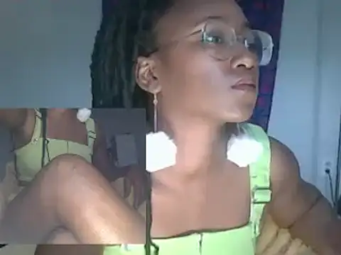 Snapshot of cum2mary_ chatting on 01.06.25 cum2mary online show from 01.06.25