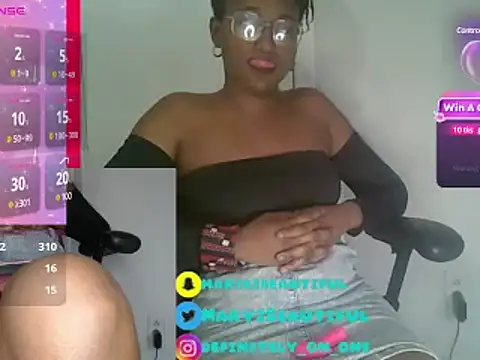 Snapshot of cum2mary_ chatting on 02.10.25 cum2mary online show from 02.10.25