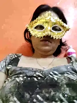 Snapshot of sunita-doll chatting on 03.12.25 sunita-doll online show from 03.12.25