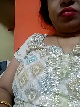 Snapshot of sunita-doll chatting on 09.16.25 sunita-doll online show from 09.16.25