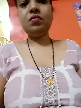 Snapshot of sunita-doll chatting on 10.16.25 sunita-doll online show from 10.16.25