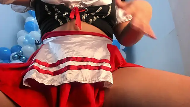 Danniela18  online show from 09.23.25