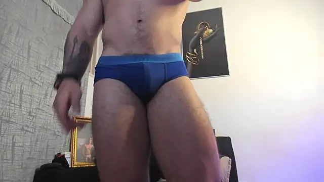Snapshot of vincent_carusso94 chatting on 04.21.26 vincent carusso94 online show from 04.21.26