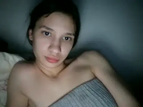 Snapshot of maiaandreea chatting on 01.27.25 maiaandreea online show from 01.27.25