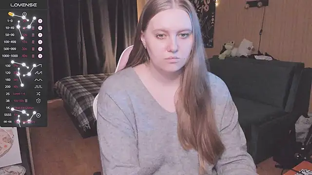 Snapshot of Alice_Dreamgirl_ chatting on 09.24.25 Alice Dreamgirl online show from 09.24.25