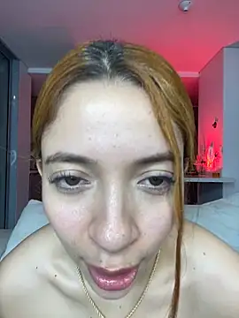 johanafox  online show from 12.23.24