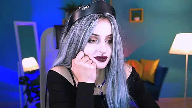 Snapshot of JadeCastle_ chatting on 10.26.25 JadeCastle  online show from 10.26.25
