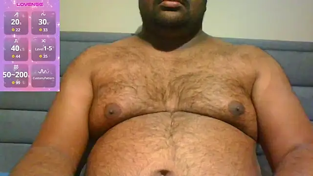 Snapshot of indianbearbot chatting on 10.10.25 indianbearbot online show from 10.10.25