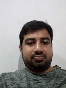 Snapshot of thagun chatting on 12.27.24 thagun online show from 12.27.24