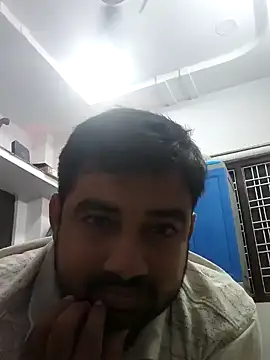 Snapshot of thagun chatting on 01.26.25 thagun online show from 01.26.25