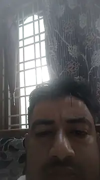 Snapshot of thagun chatting on 03.10.25 thagun online show from 03.10.25