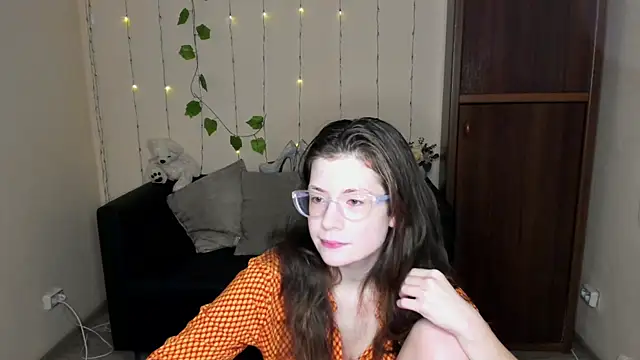 Alicia redfollow online show from 01.26.25