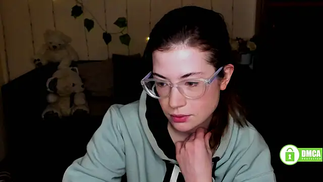 Alicia redfollow online show from 02.19.25