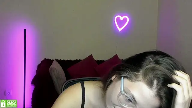 Alicia redfollow online show from 09.10.25