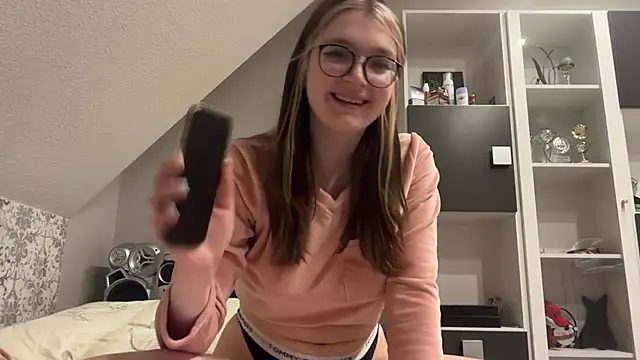 NikaCyberslut online show from 12.24.24