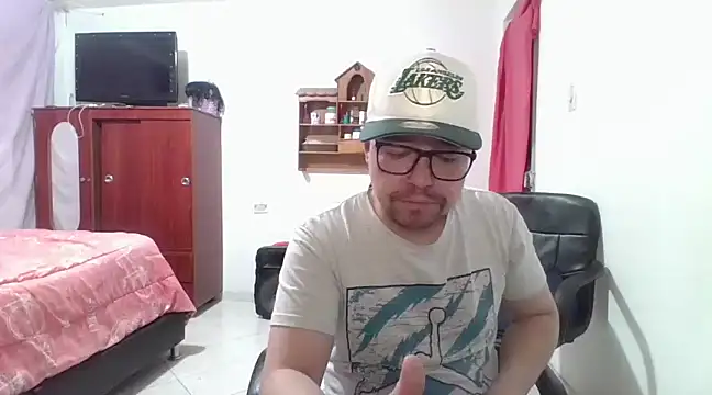 Snapshot of pecadodulce123 chatting on 02.01.25 pecadodulce123 online show from 02.01.25