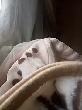 Snapshot of Miamix2 chatting on 10.20.25 Miamix2 online show from 10.20.25