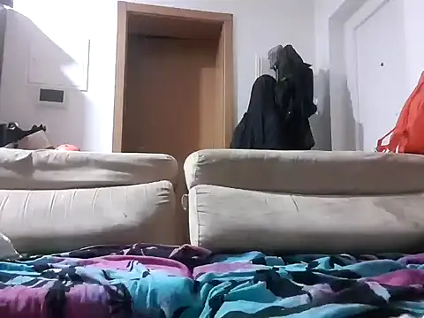 Snapshot of priscilla420 chatting on 10.21.25 priscilla420 online show from 10.21.25