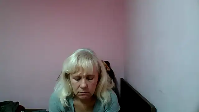 Snapshot of sakura_blonde chatting on 01.27.25 sakura blonde online show from 01.27.25