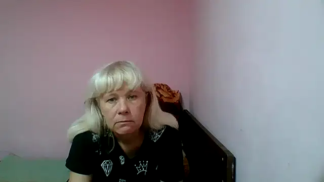 Snapshot of sakura_blonde chatting on 02.16.25 sakura blonde online show from 02.16.25