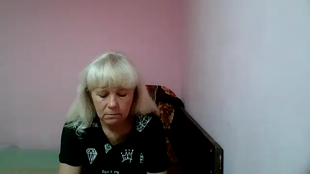 Snapshot of sakura_blonde chatting on 02.18.25 sakura blonde online show from 02.18.25