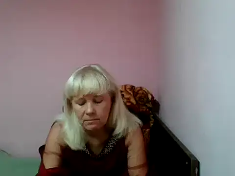 Snapshot of sakura_blonde chatting on 02.25.25 sakura blonde online show from 02.25.25