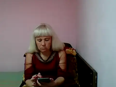 Snapshot of sakura_blonde chatting on 03.09.25 sakura blonde online show from 03.09.25