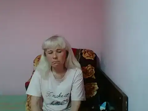 Snapshot of sakura_blonde chatting on 03.15.25 sakura blonde online show from 03.15.25