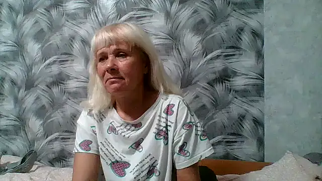 Snapshot of sakura_blonde chatting on 10.07.25 sakura blonde online show from 10.07.25