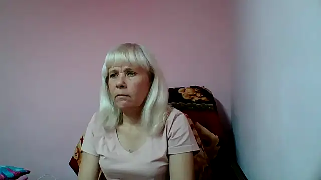 sakura blonde online show from 12.02.25