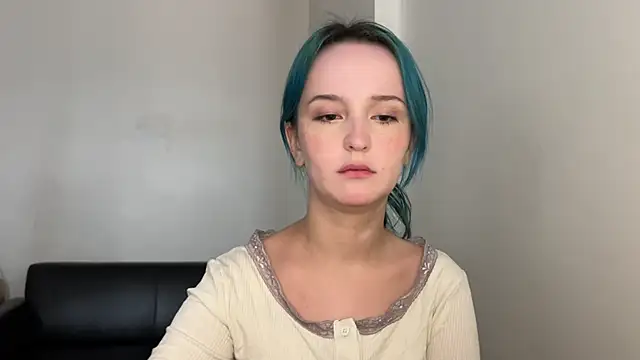 bumble bee online show from 12.29.24