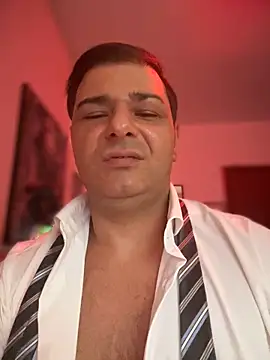 SecretlyDD online show from 01.31.25