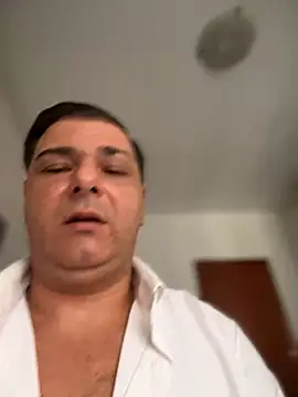 SecretlyDD online show from 02.03.25