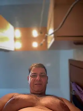 SecretlyDD online show from 02.11.25