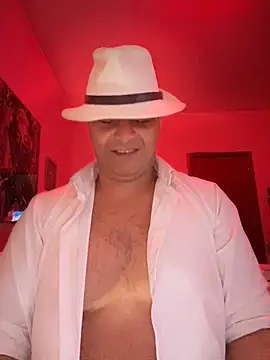 SecretlyDD online show from 02.17.25